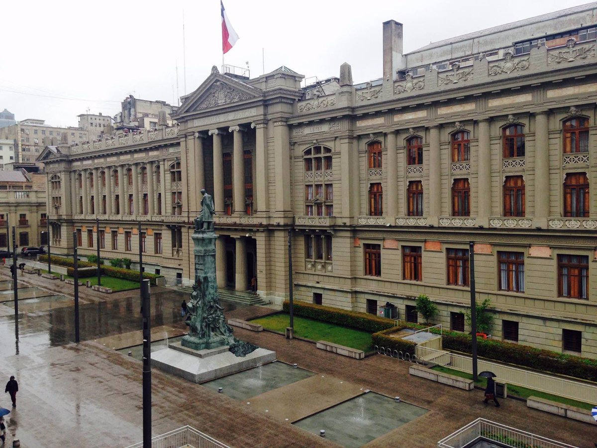 Tribunales de Justicia, Santiago de Chile